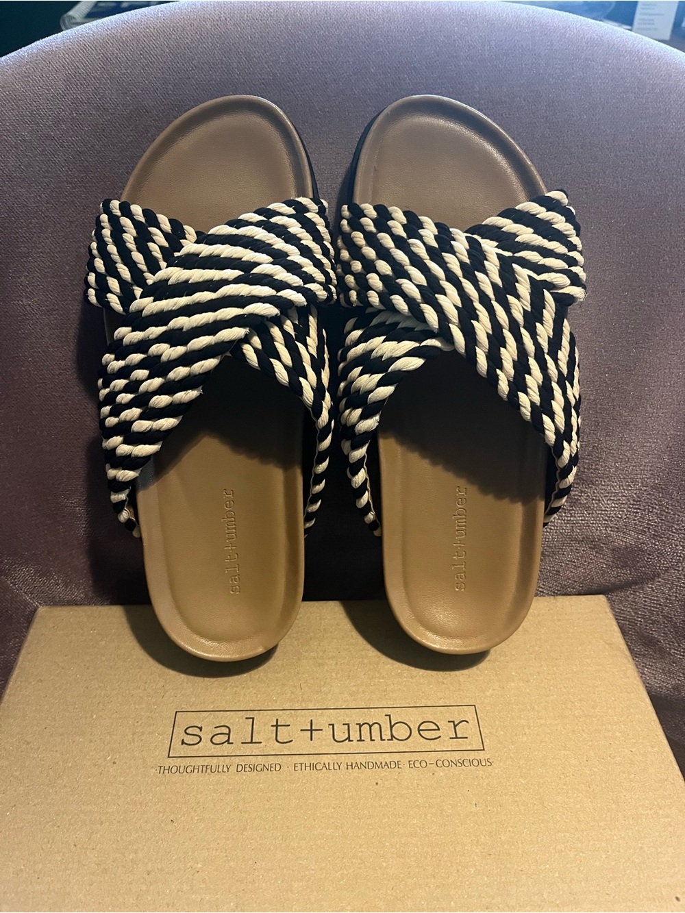 *NIB* salt+umber Black and Cream Solana Rope Slide Platform Sandals - Size 7/38